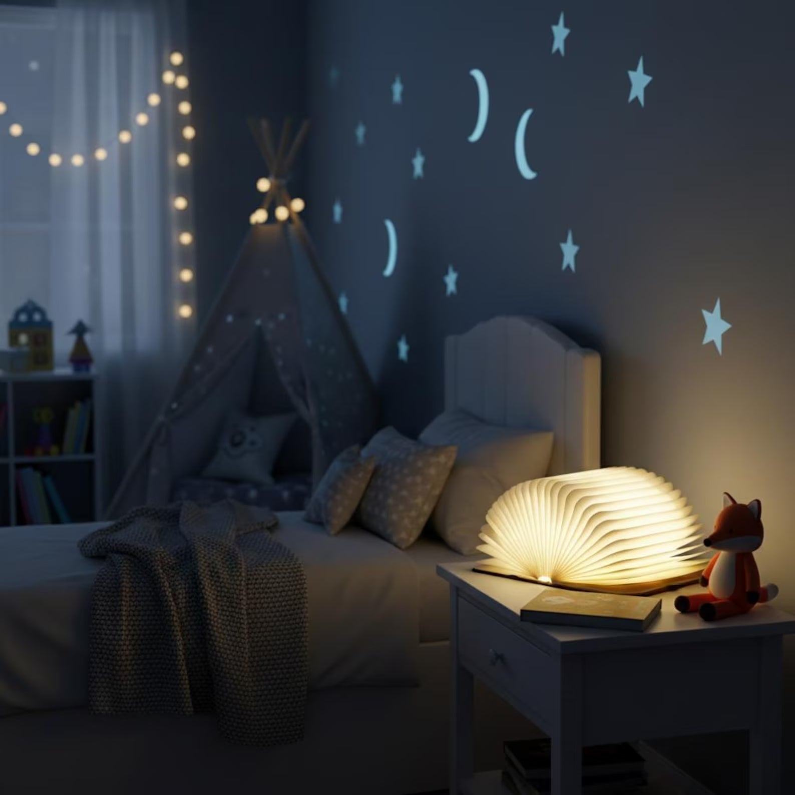 CityLumi "The Storyteller" | Modern Zen Wooden LED Book Light – Magnetic 360° Folding Accordion Lamp